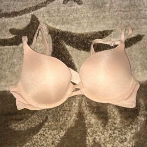 Nude Victoria Secret Perfect Shape Bra